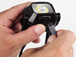 Lampe frontale LED rechargeable sans fil - Chargement